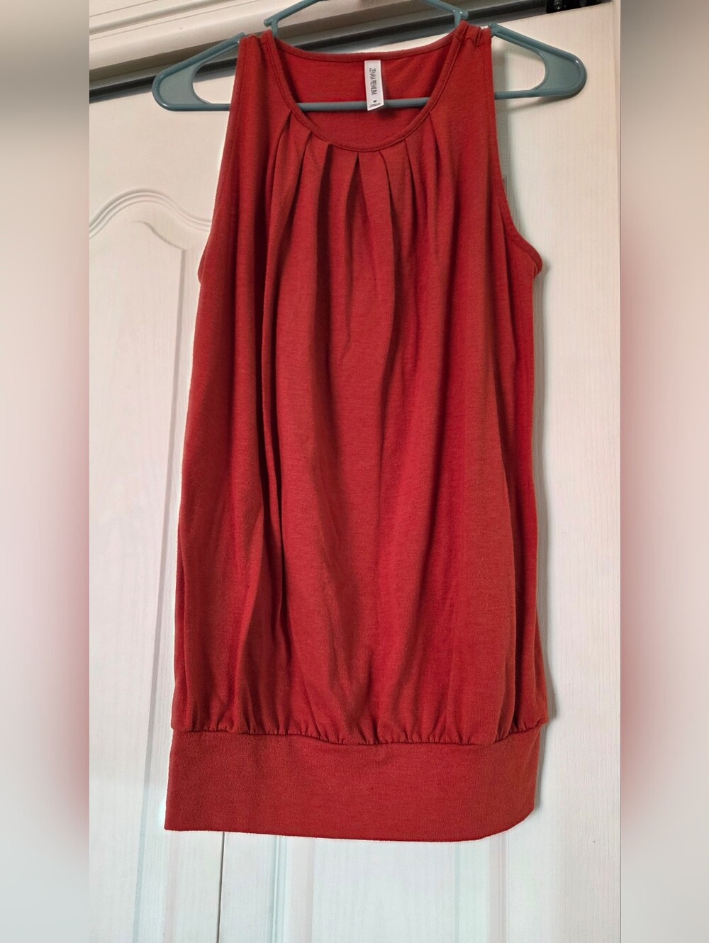 Zenana Outfitters Red Pleated Neck Sleeveless Top
